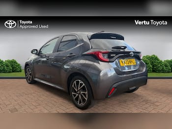 Used Toyota Yaris 2024 for sale - 79838961: Photo