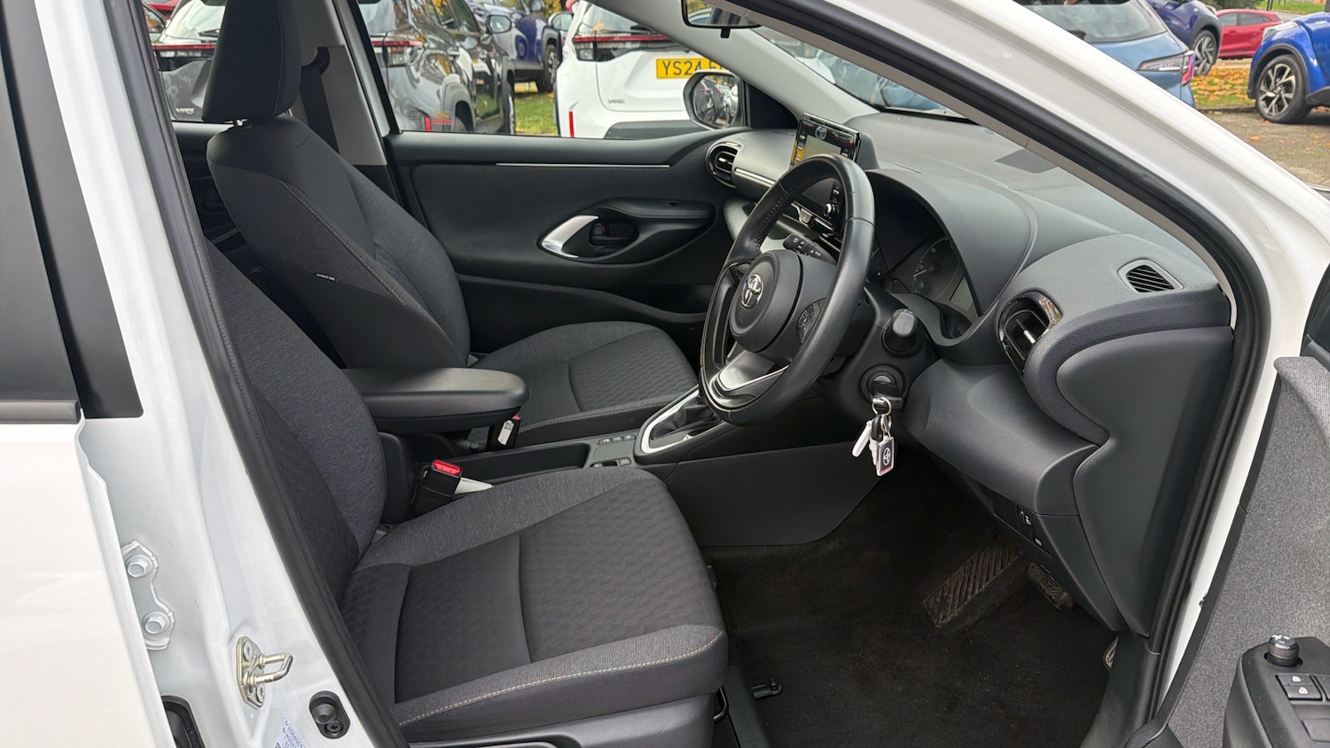 Used Toyota Yaris 2021 for sale - 76494394: Photo 11