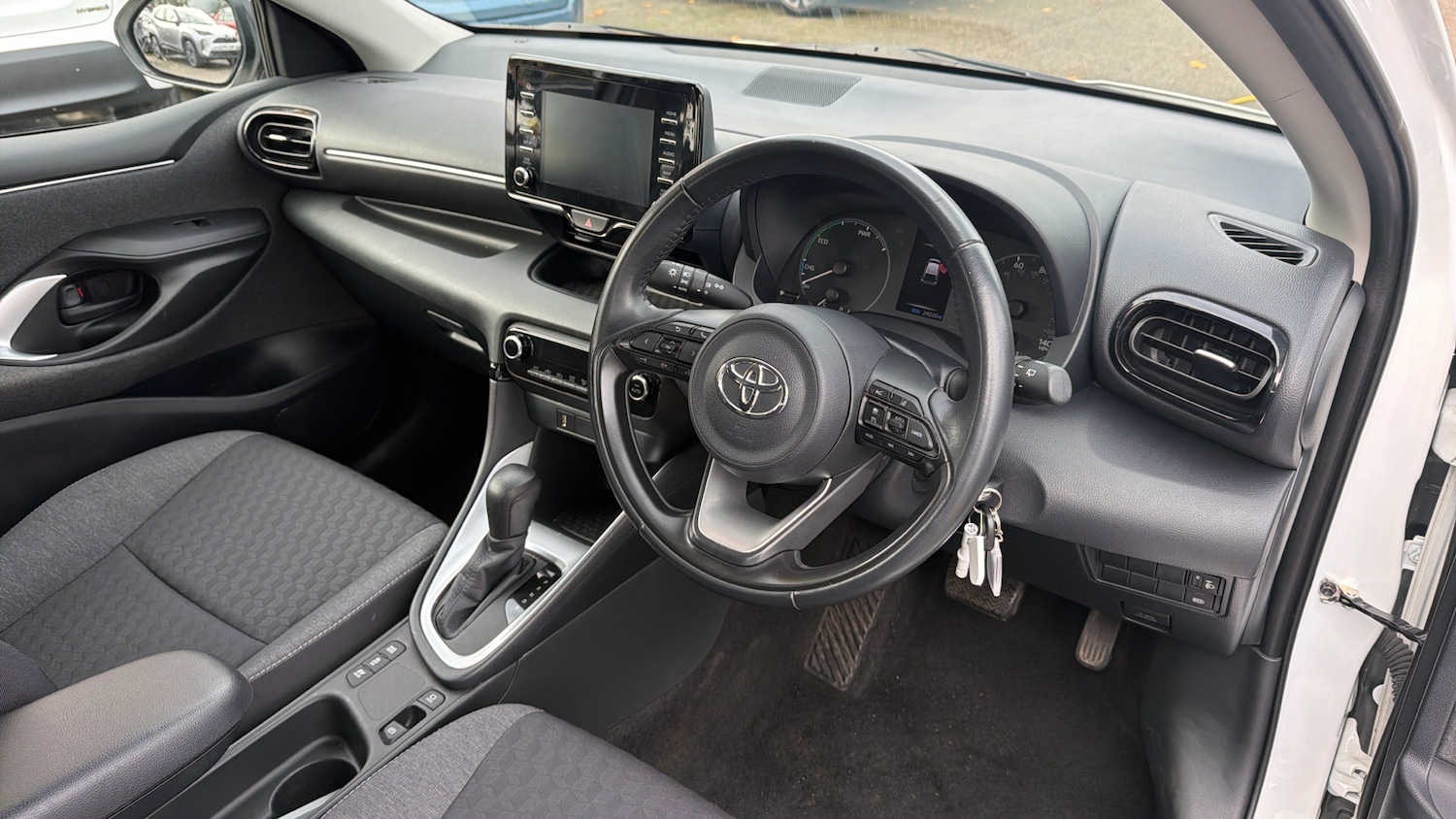 Used Toyota Yaris 2021 for sale - 76494394: Photo 25