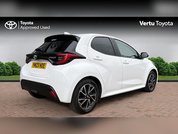 Used Toyota Yaris 2023 for sale - 77766186: Photo