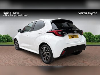Used Toyota Yaris 2023 for sale - 77766186: Photo