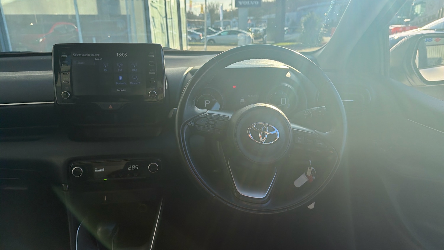 Used Toyota Yaris 2021 for sale - 77114118: Photo 8