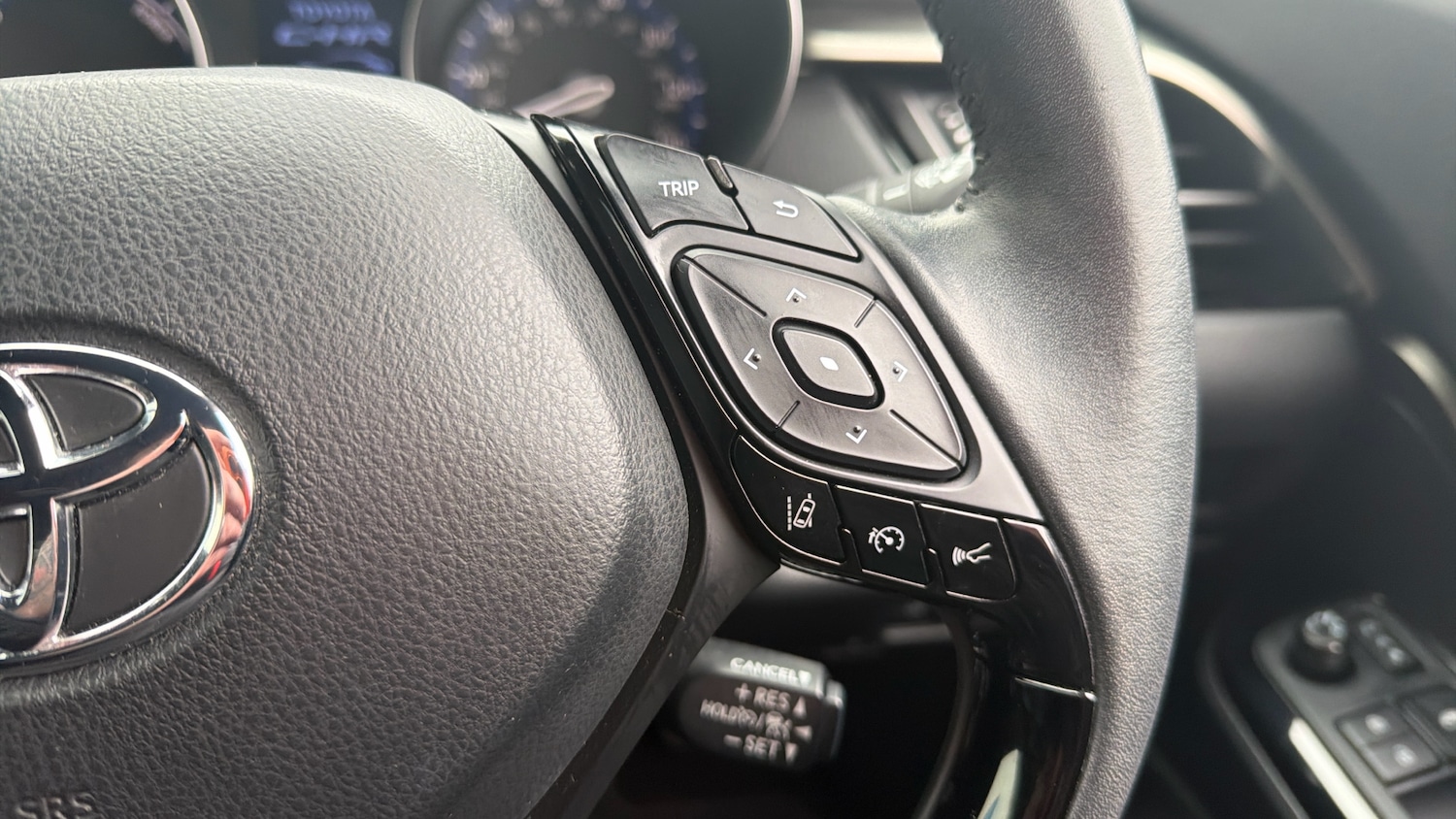 Used Toyota C-HR 2023 for sale - 77151931: Photo 29