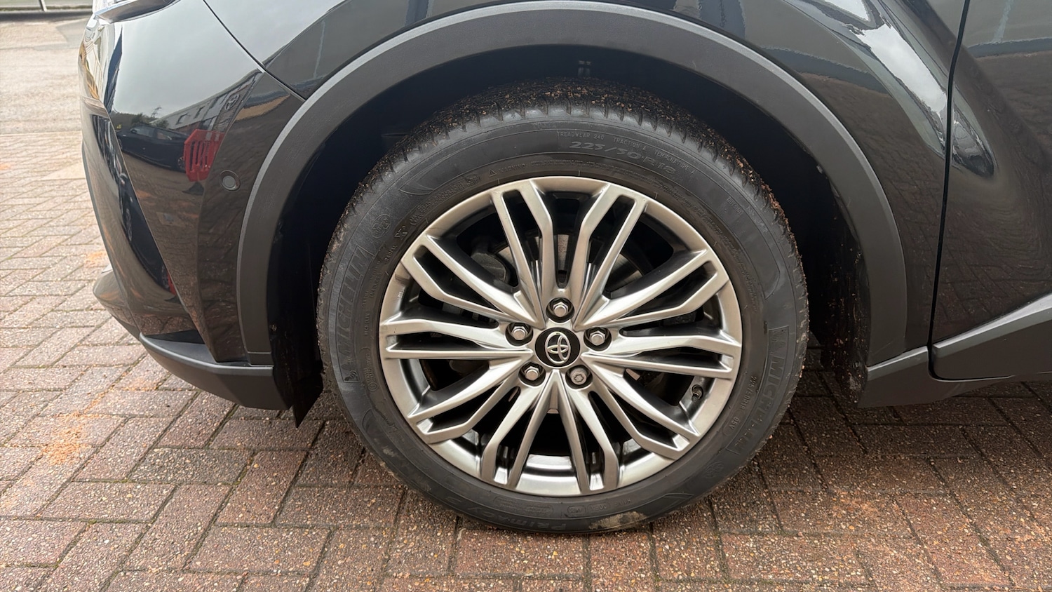 Used Toyota C-HR 2023 for sale - 77151931: Photo 34