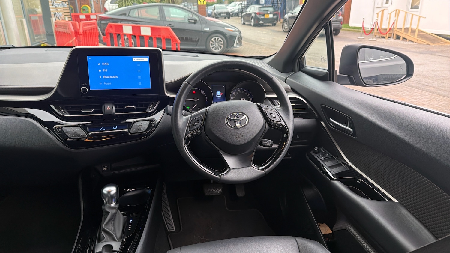 Used Toyota C-HR 2023 for sale - 77151931: Photo 6