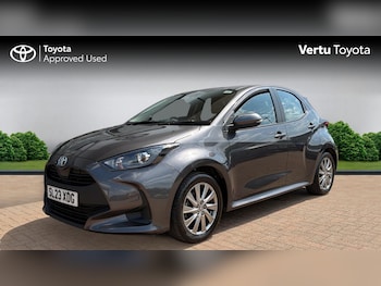 Used Toyota Yaris 2023 for sale - 78669353: Photo