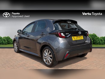 Used Toyota Yaris 2023 for sale - 78669353: Photo