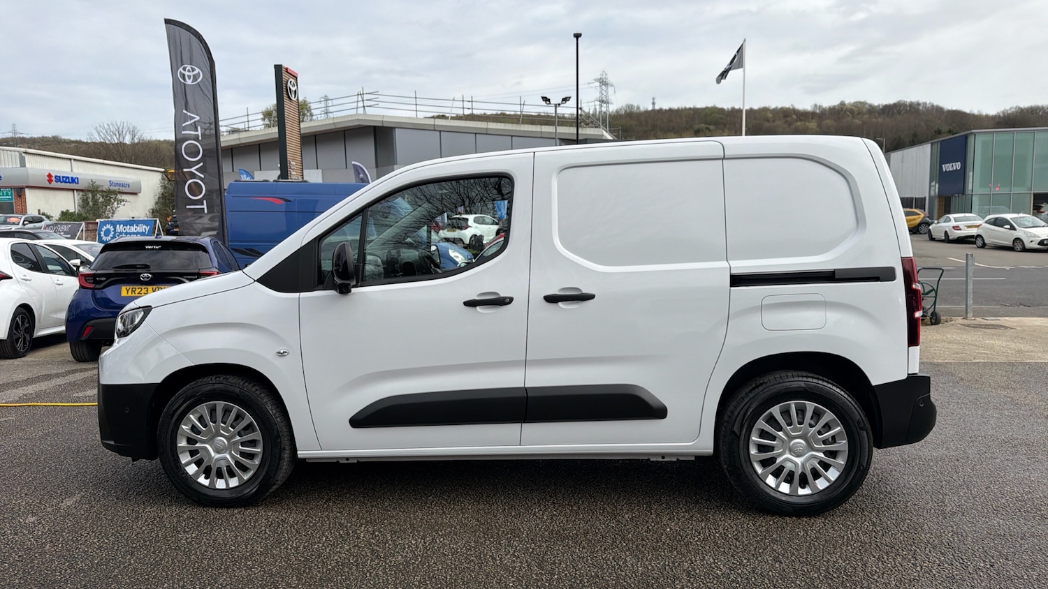 Used Toyota ProAce 2024 for sale - 78015097: Photo 17