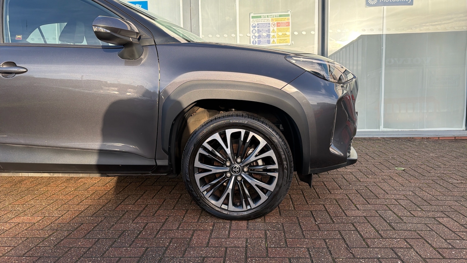 Used Toyota Yaris Cross 2022 for sale - 76817375: Photo 18