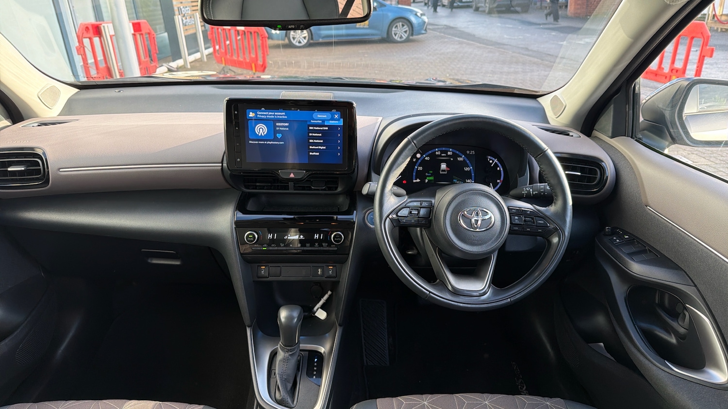 Used Toyota Yaris Cross 2022 for sale - 76817375: Photo 5
