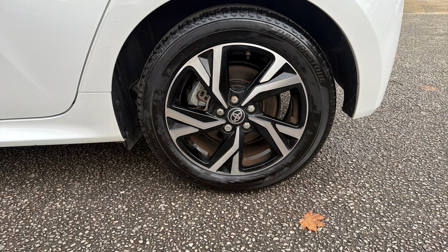 Used Toyota Yaris 2024 for sale - 76415708: Photo 33