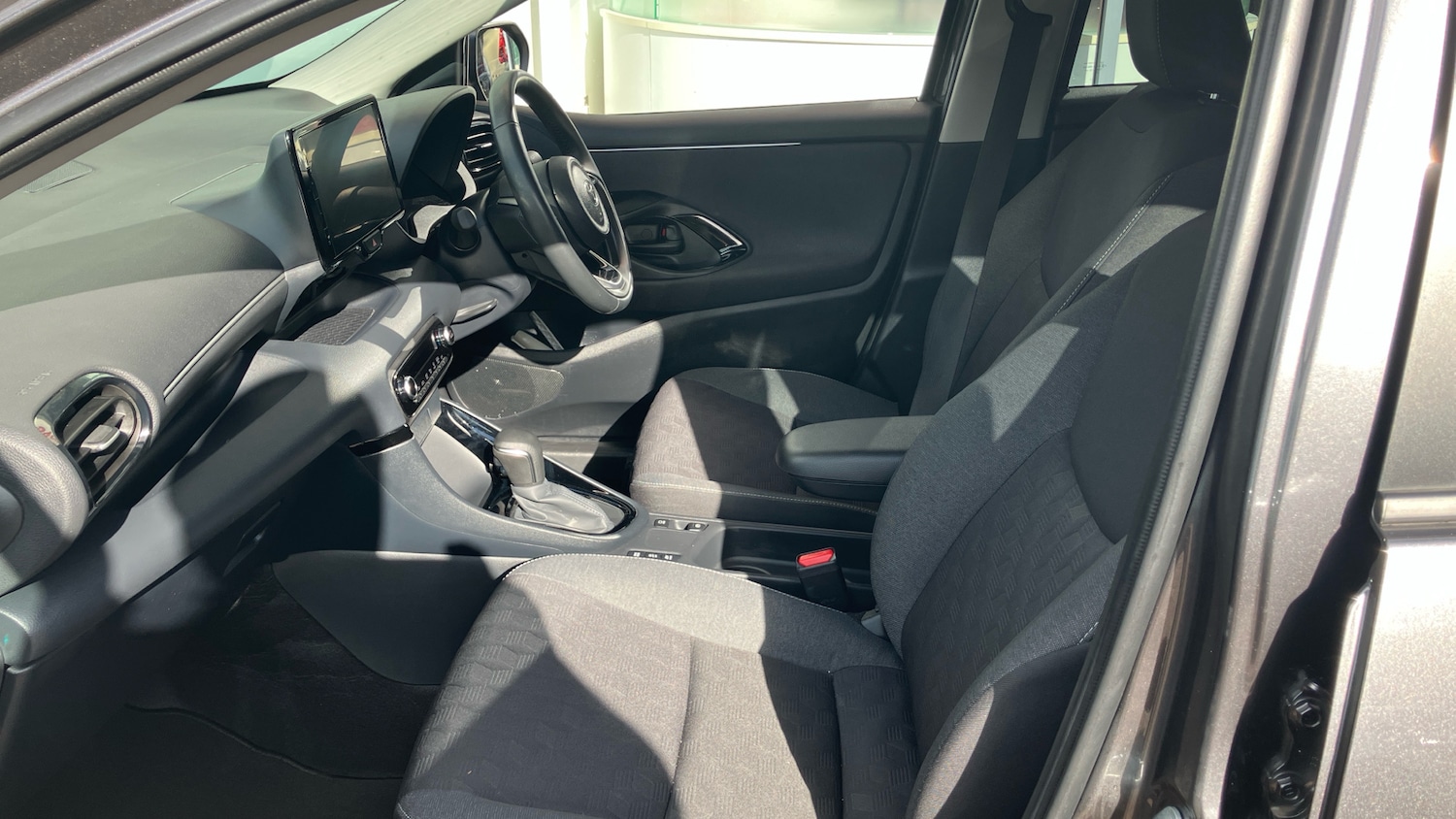 Used Toyota Yaris 2024 for sale - 76687076: Photo 10