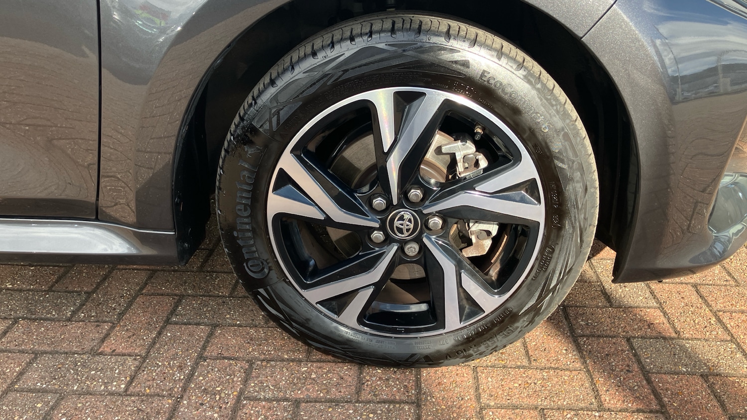 Used Toyota Yaris 2024 for sale - 76687076: Photo 31