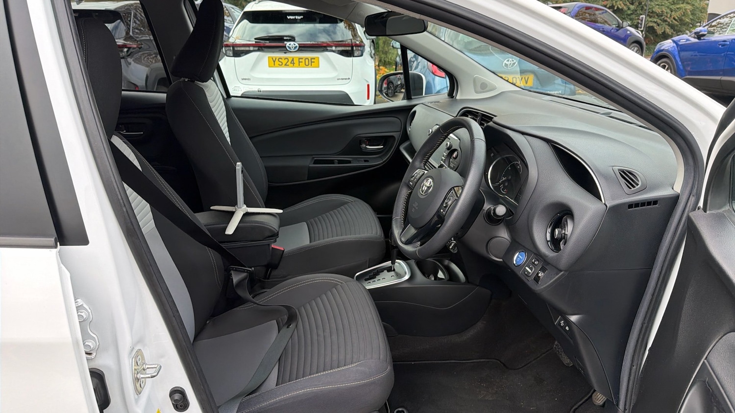 Used Toyota Yaris 2018 for sale - 76517515: Photo 11