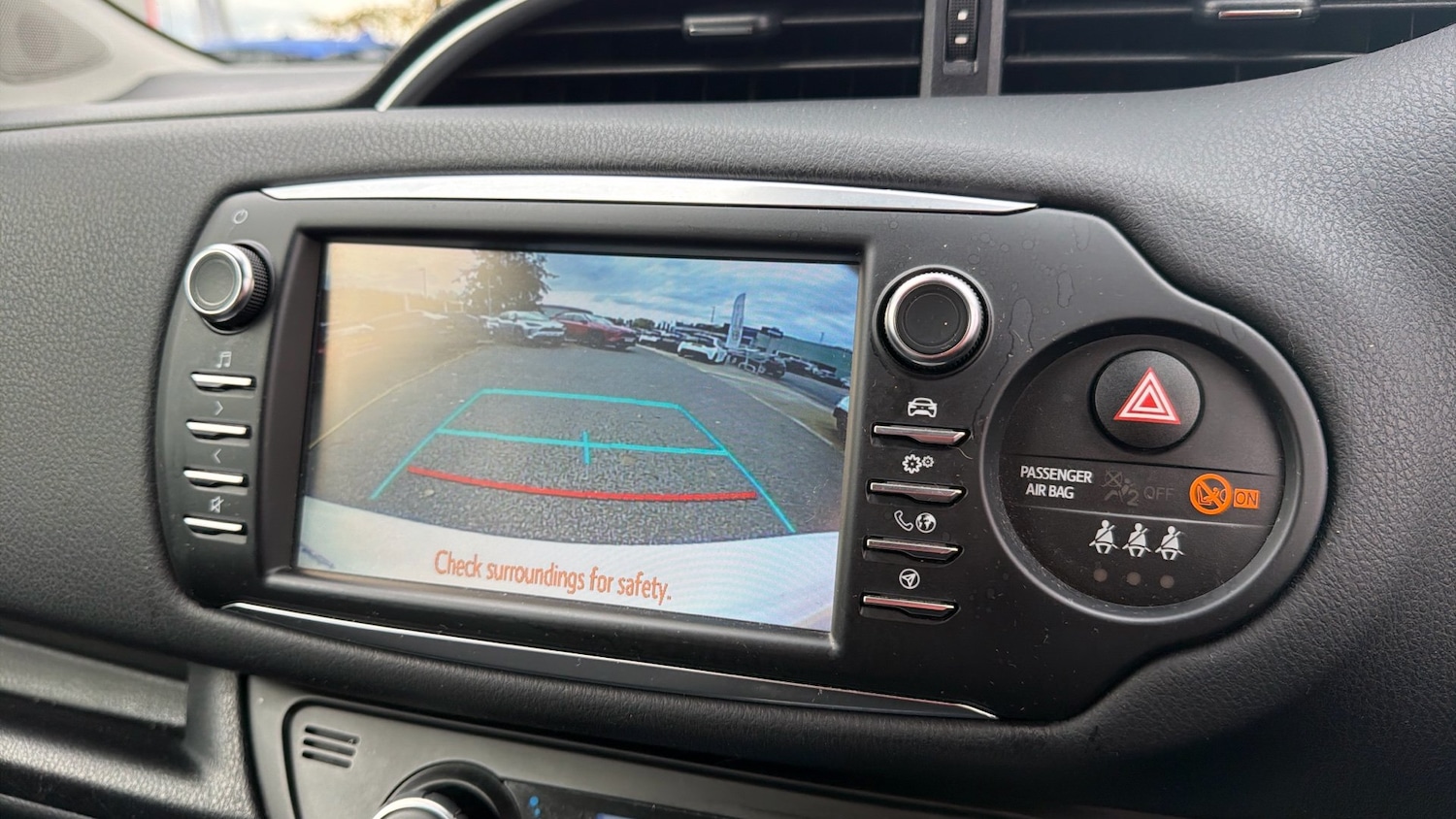 Used Toyota Yaris 2018 for sale - 76517515: Photo 24