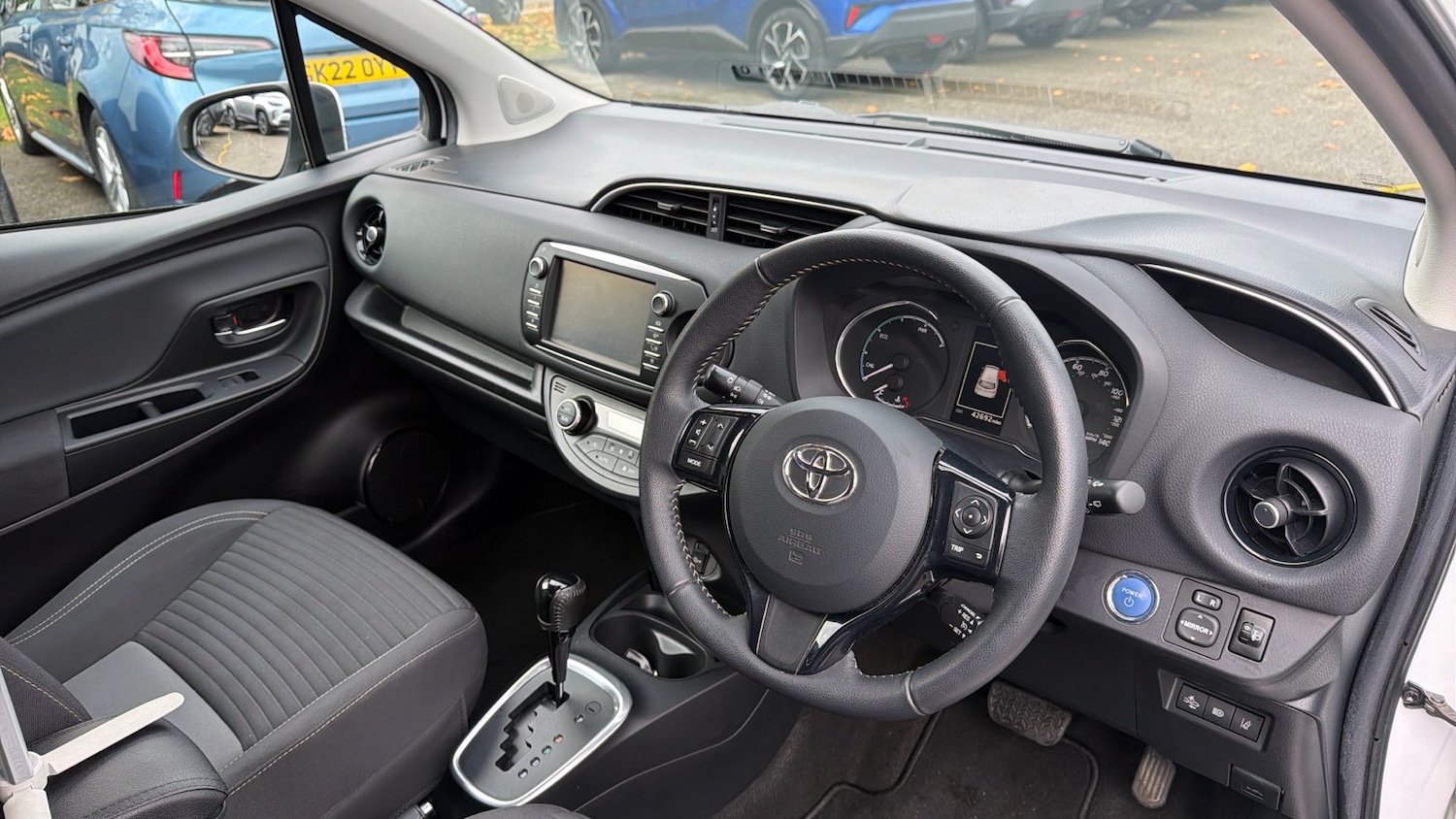 Used Toyota Yaris 2018 for sale - 76517515: Photo 25