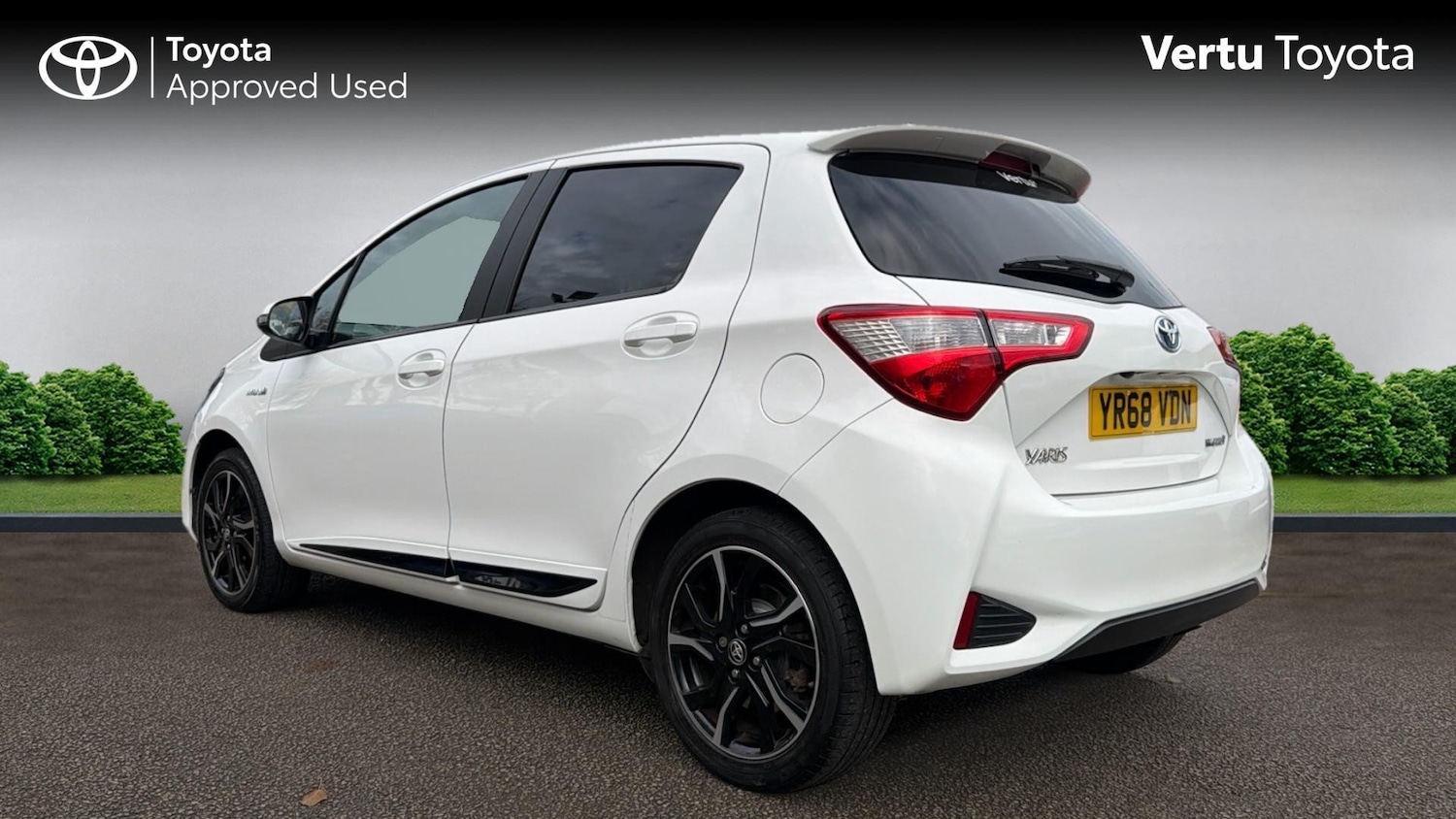 Used Toyota Yaris 2018 for sale - 76517515: Photo 4