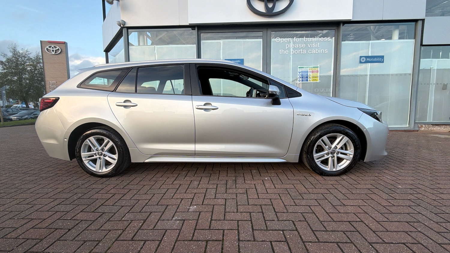 Used Toyota Corolla 2020 for sale - 76762311: Photo 16