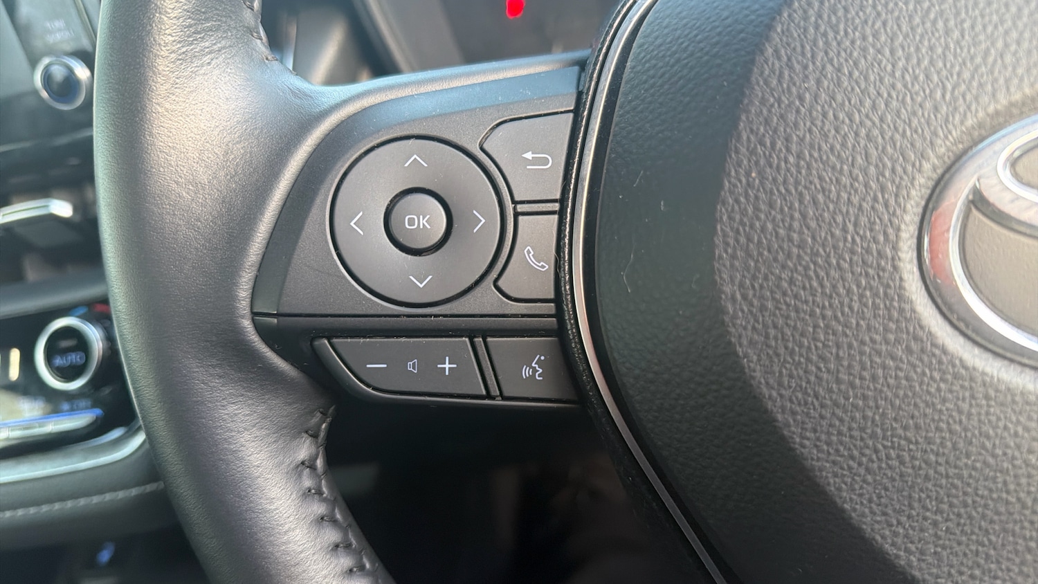 Used Toyota Corolla 2020 for sale - 76762311: Photo 27