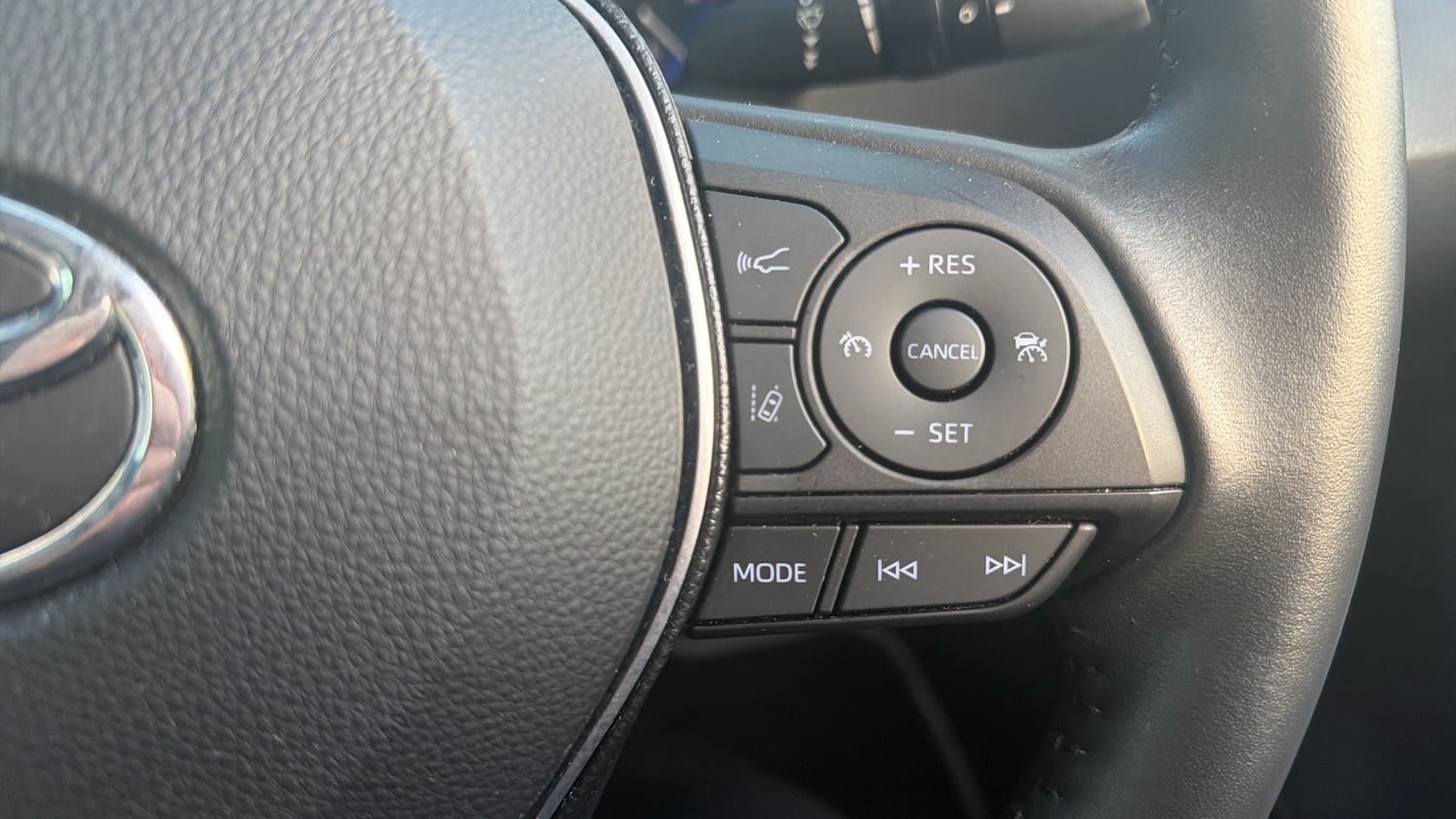 Used Toyota Corolla 2020 for sale - 76762311: Photo 28