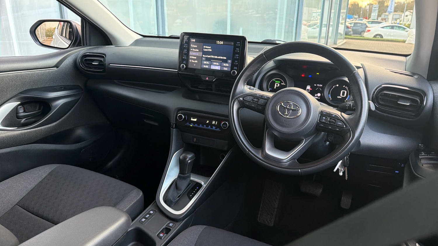 Used Toyota Yaris 2021 for sale - 76817373: Photo 5