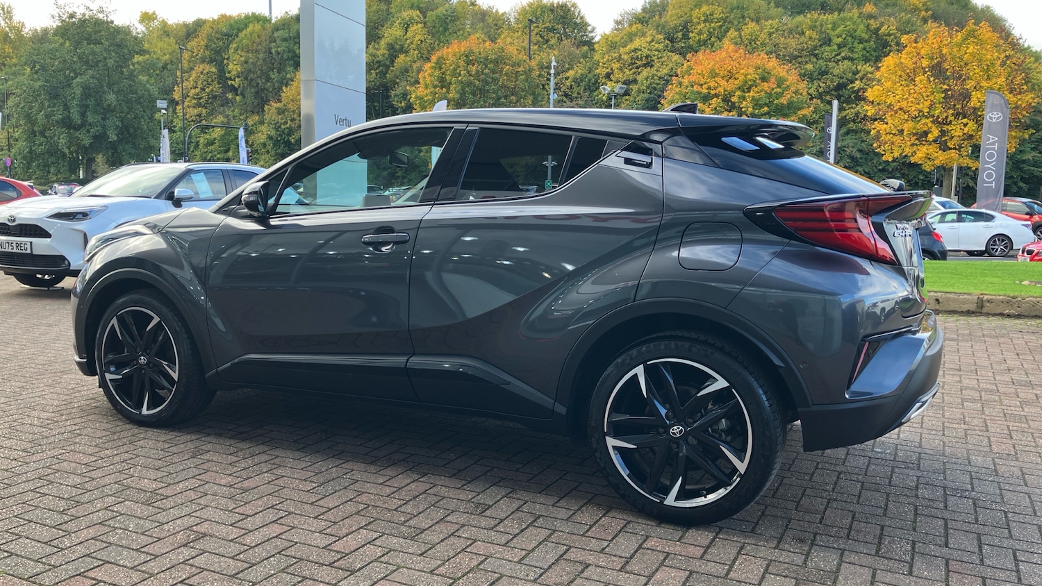 Used Toyota C-HR 2022 for sale - 76567658: Photo 17