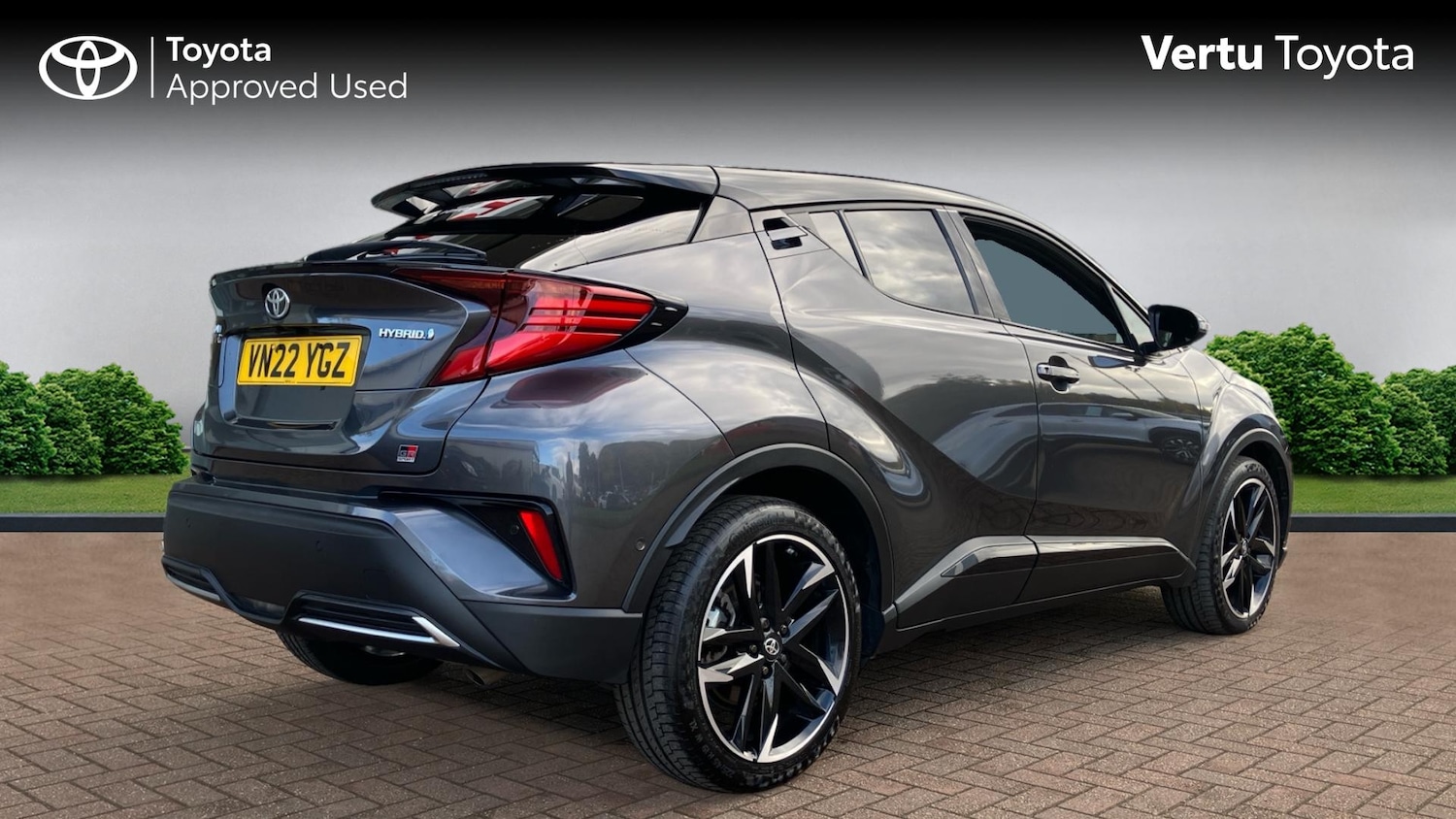 Used Toyota C-HR 2022 for sale - 76567658: Photo 2