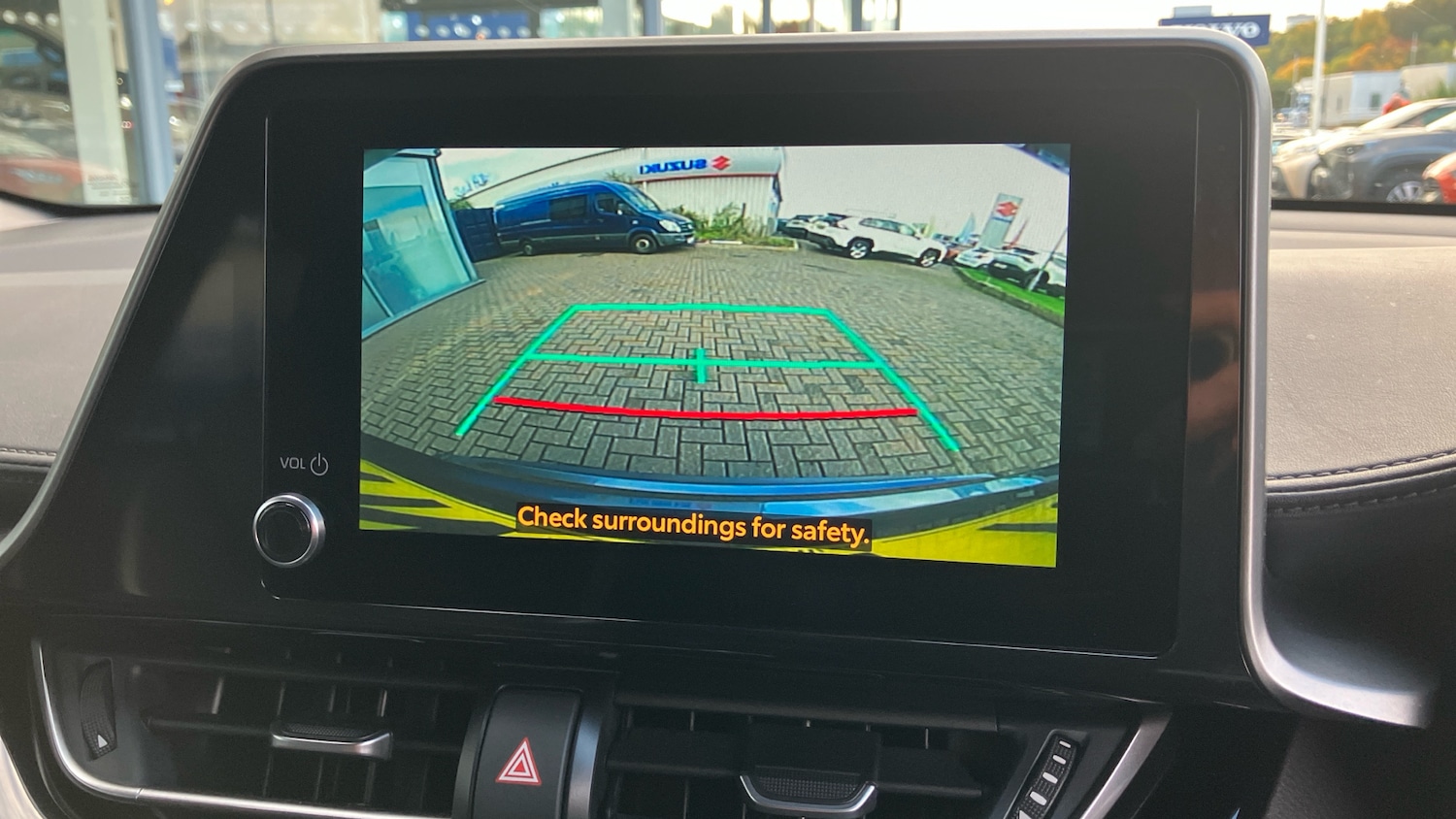 Used Toyota C-HR 2022 for sale - 76567658: Photo 24