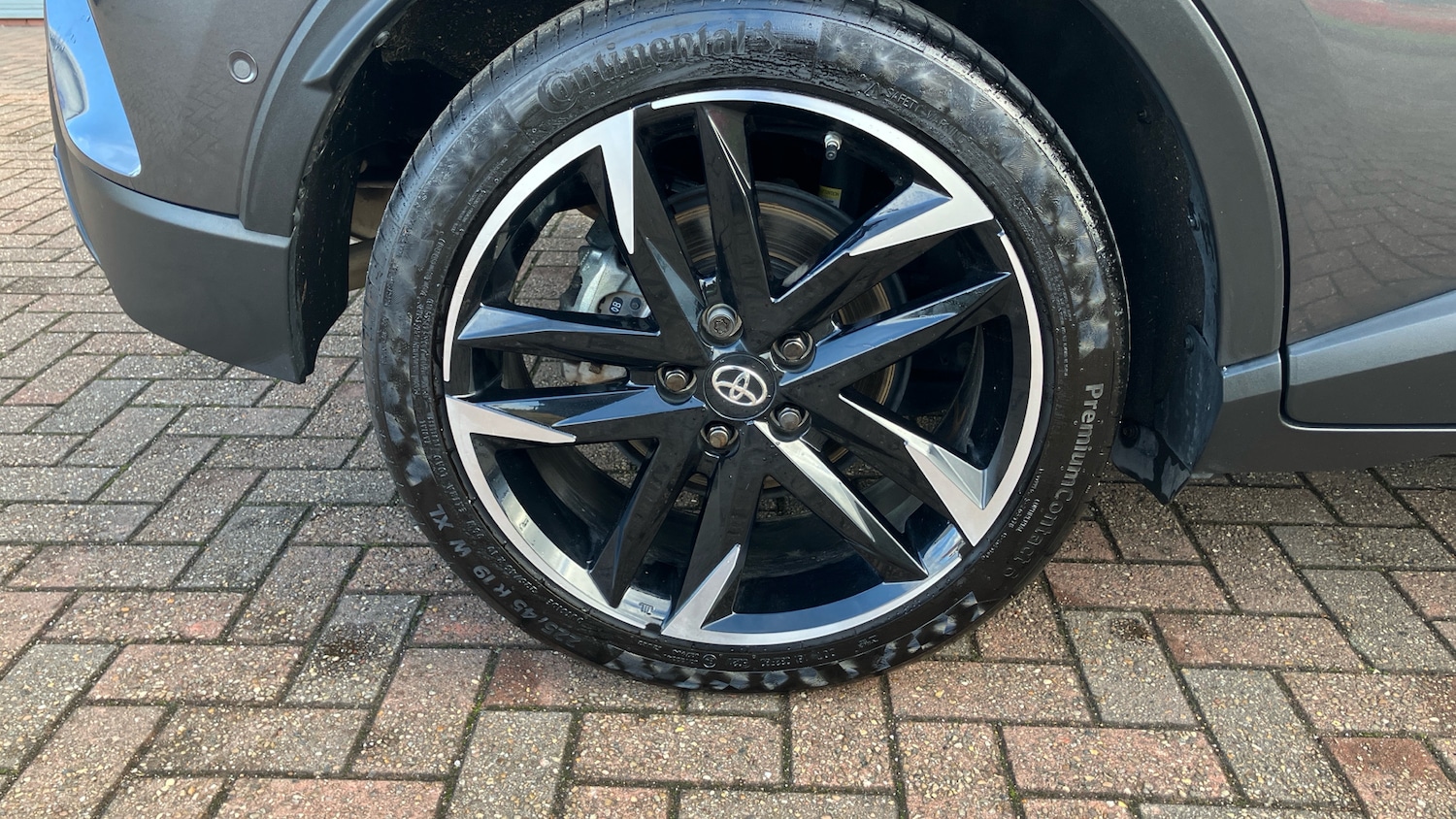 Used Toyota C-HR 2022 for sale - 76567658: Photo 31