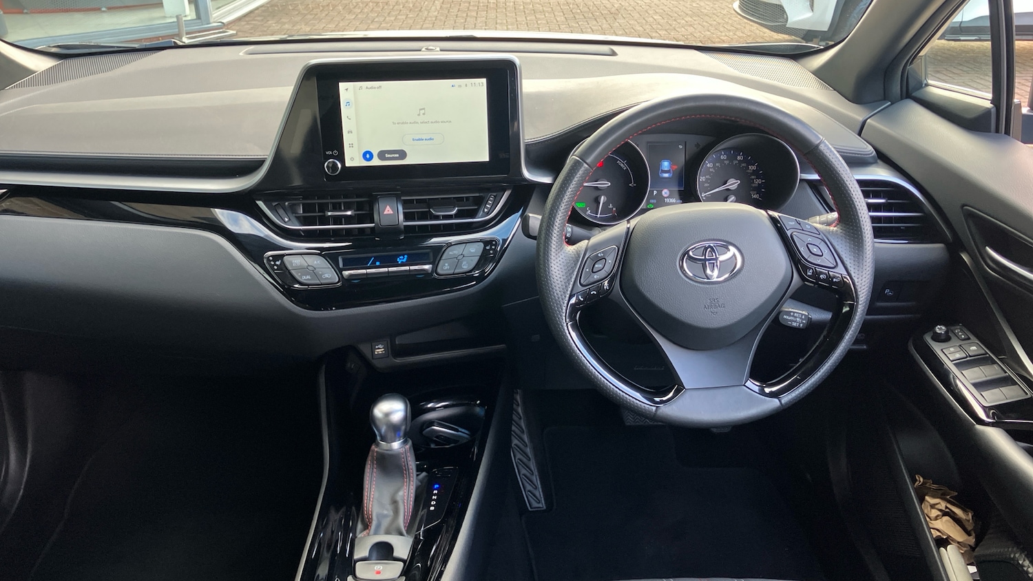 Used Toyota C-HR 2022 for sale - 76567658: Photo 5