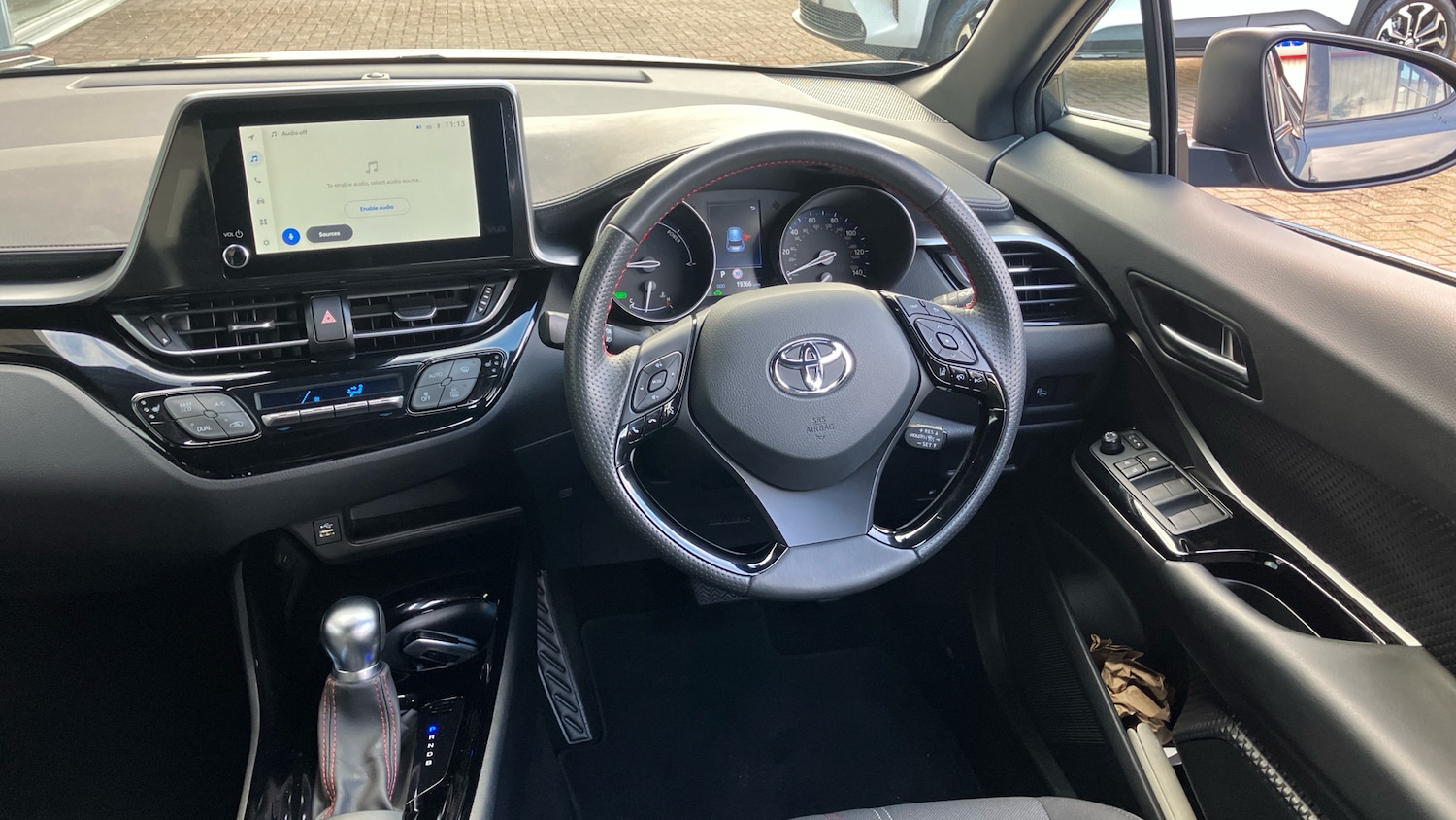 Used Toyota C-HR 2022 for sale - 76567658: Photo 6