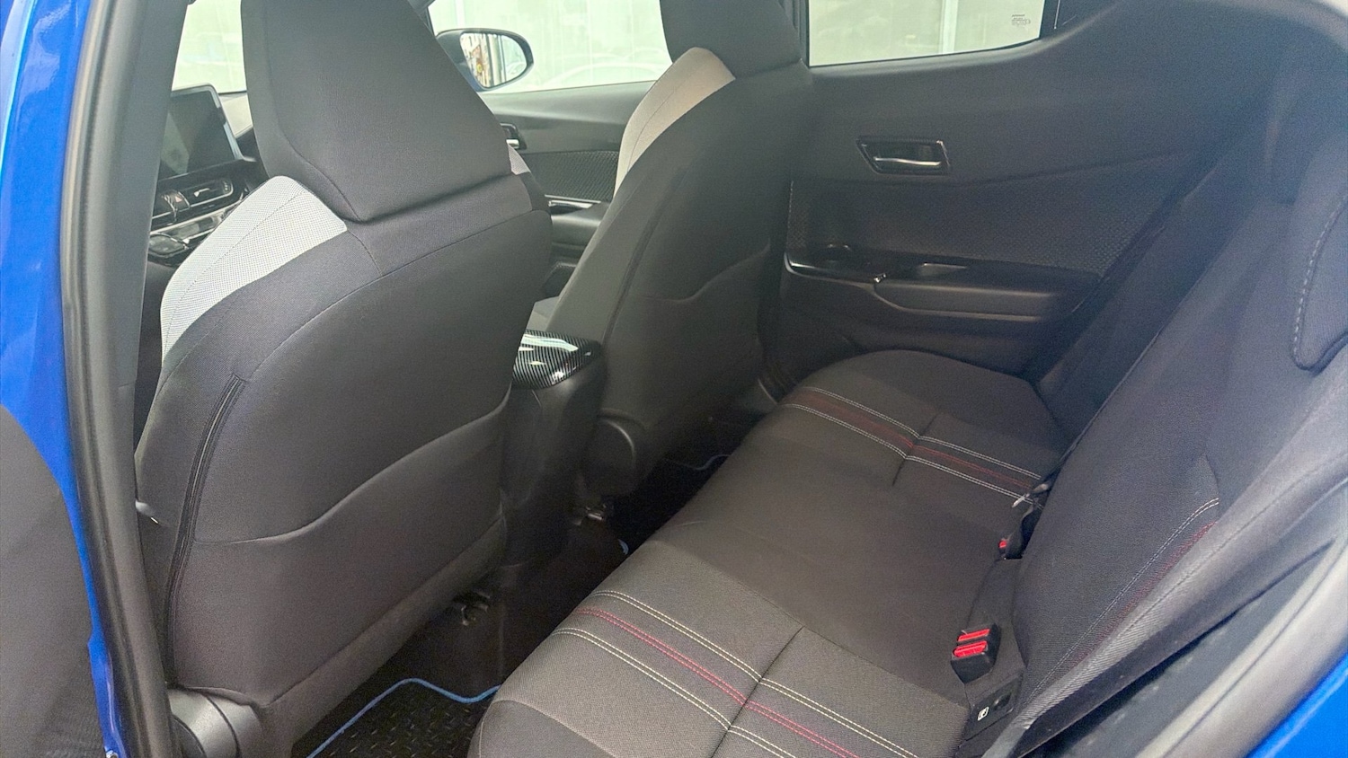 Used Toyota C-HR 2022 for sale - 77026003: Photo 13