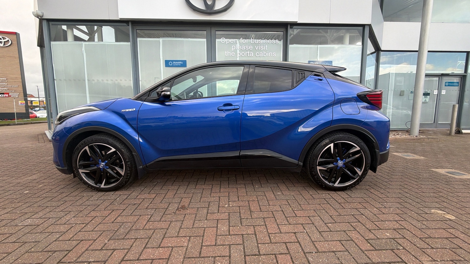 Used Toyota C-HR 2022 for sale - 77026003: Photo 17