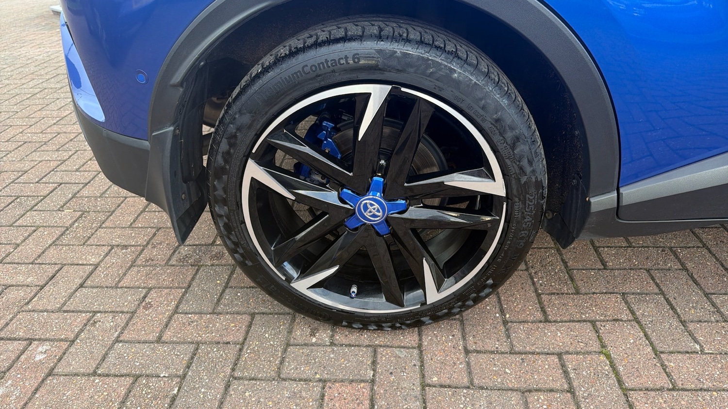 Used Toyota C-HR 2022 for sale - 77026003: Photo 32