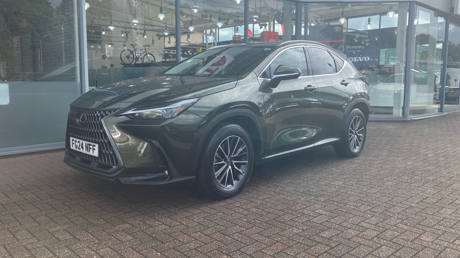 Used Lexus NX 2024 for sale - 75835464: Photo 3