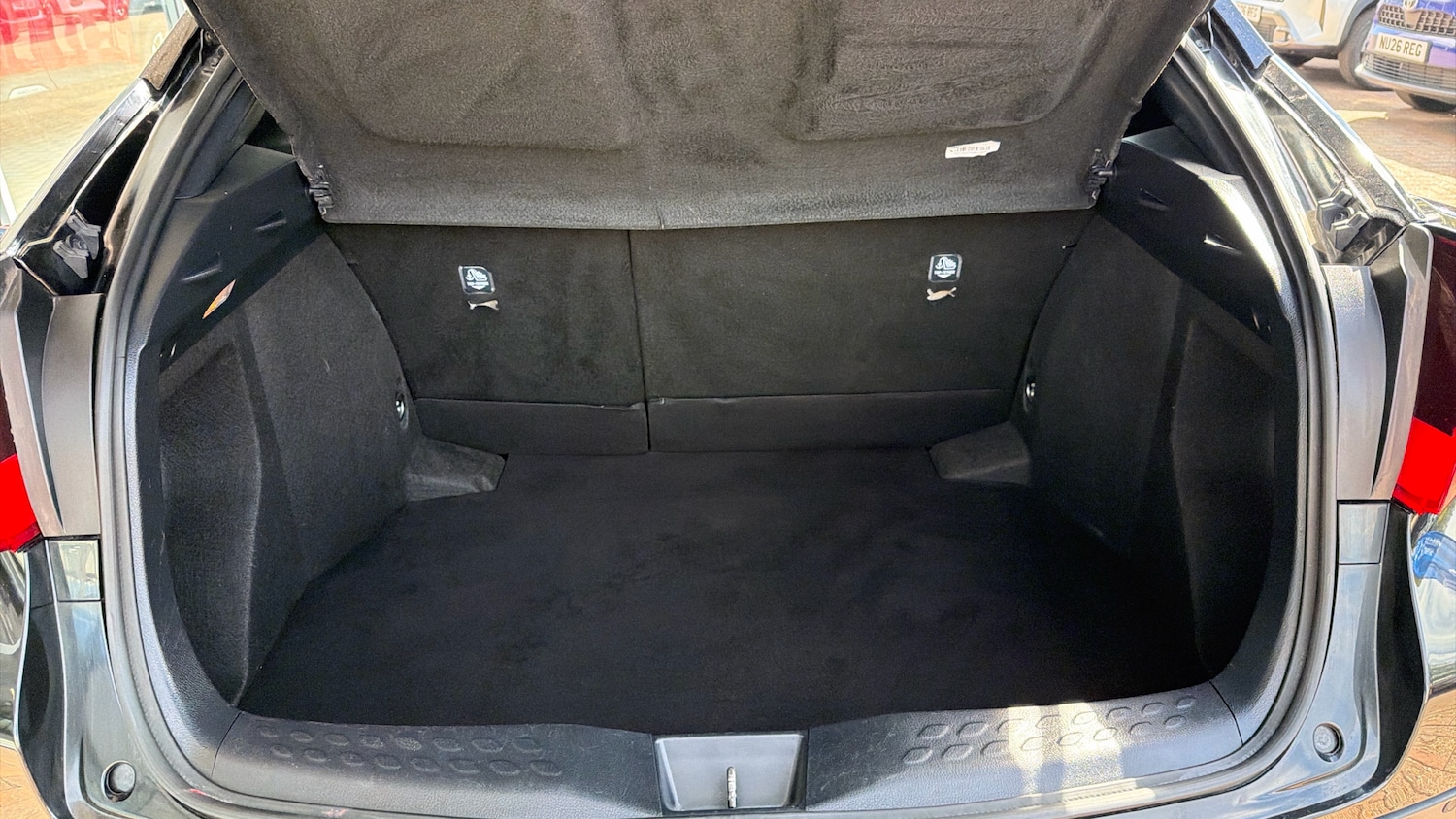 Used Toyota C-HR 2022 for sale - 78185888: Photo 13