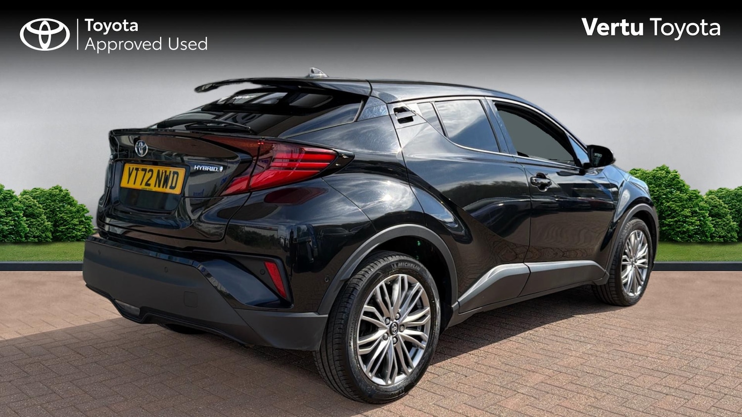 Used Toyota C-HR 2022 for sale - 78185888: Photo 2