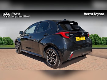 Used Toyota Yaris 2023 for sale - 78353132: Photo