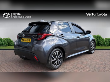 Used Toyota Yaris 2022 for sale - 78063955: Photo