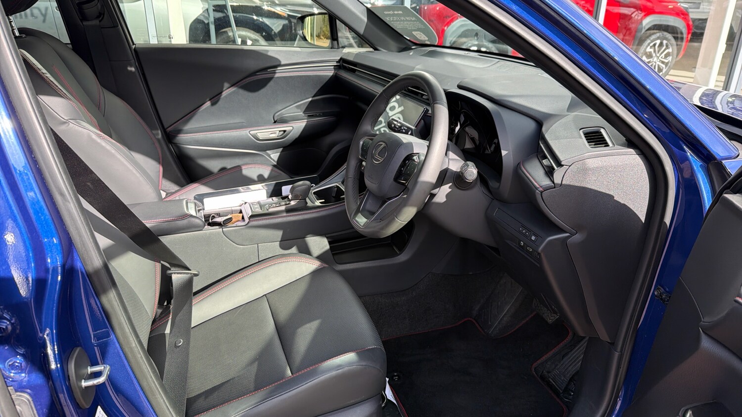 Used Lexus LBX 2024 for sale - 78063957: Photo 11