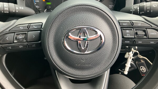 Used Toyota Yaris 2022 for sale - 76183177: Photo 27