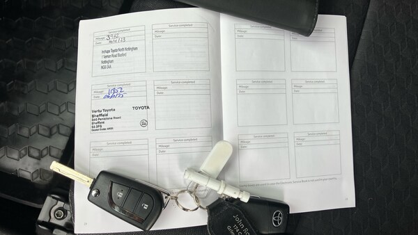 Used Toyota Yaris 2022 for sale - 76183177: Photo 35