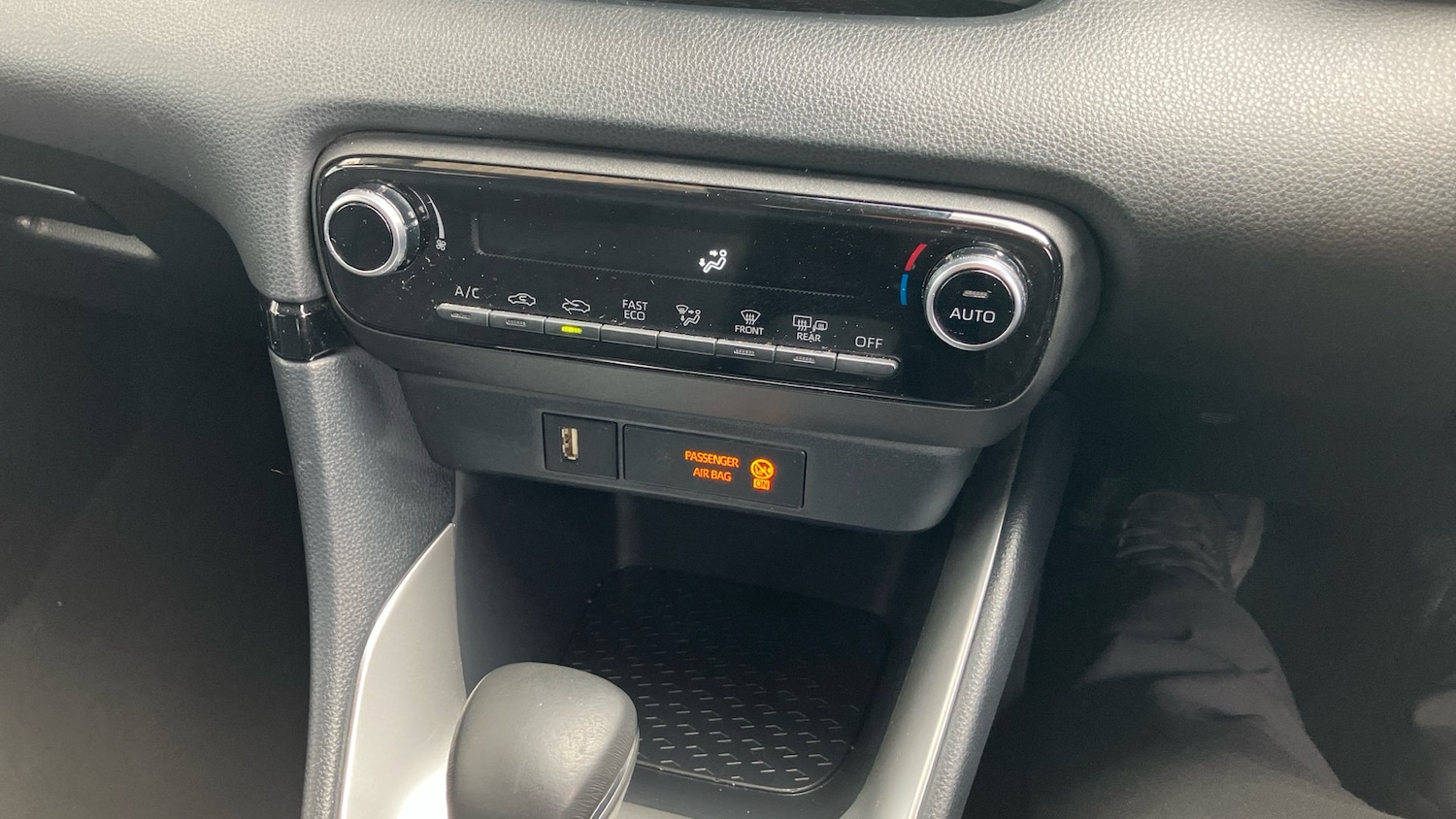 Vehicle 28