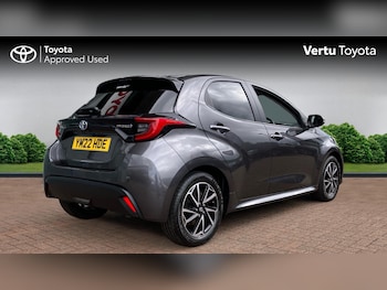 Used Toyota Yaris 2022 for sale - 75663193: Photo