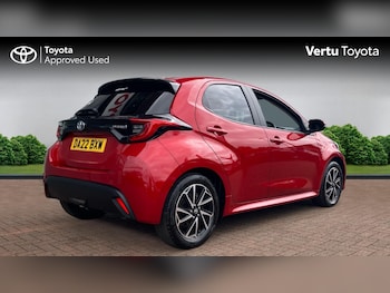 Used Toyota Yaris 2022 for sale - 75640003: Photo