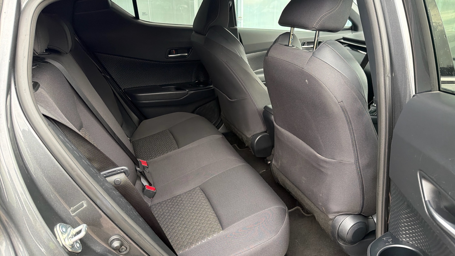 Used Toyota C-HR 2022 for sale - 76643252: Photo 12