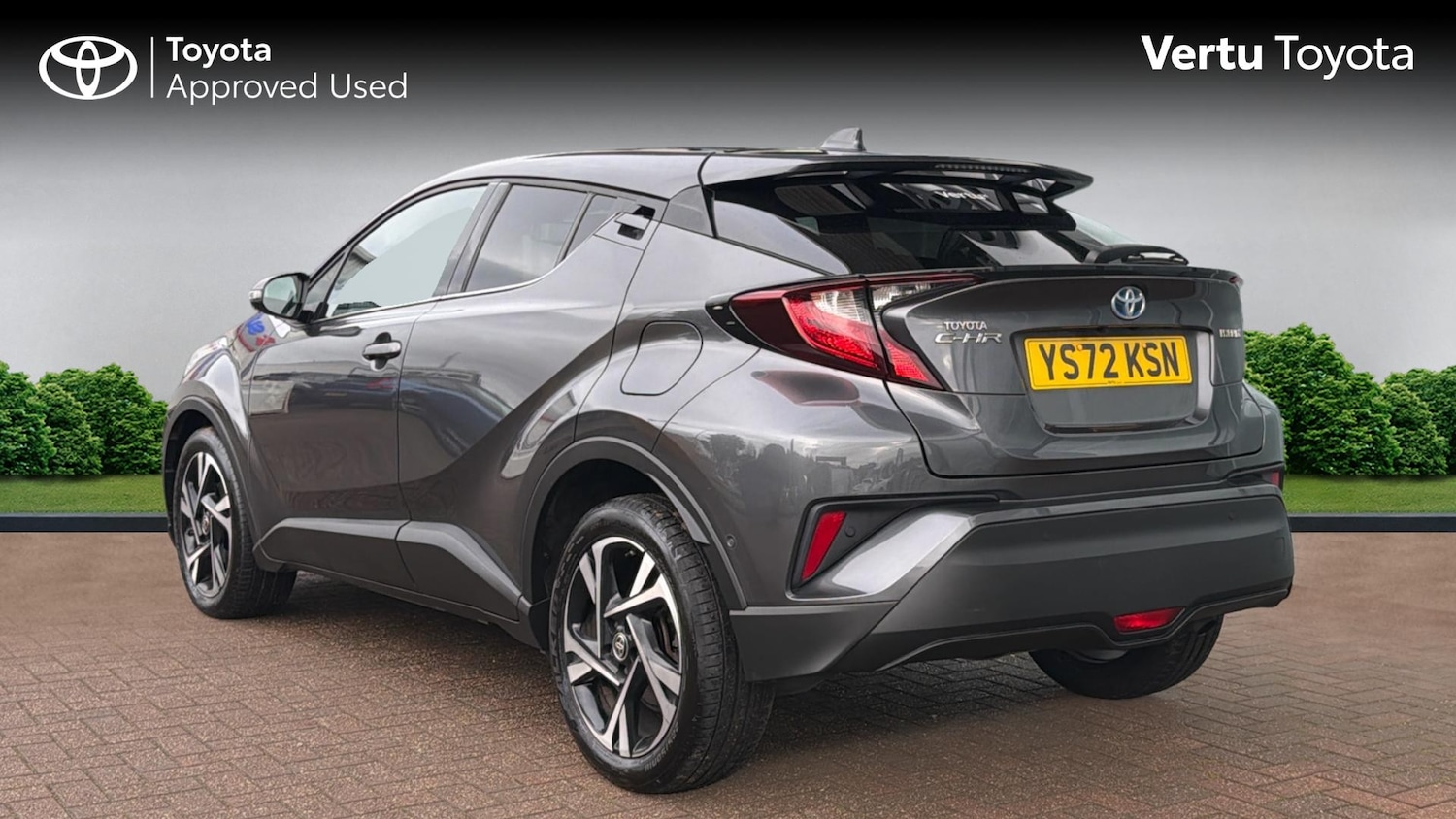 Used Toyota C-HR 2022 for sale - 76643252: Photo 4