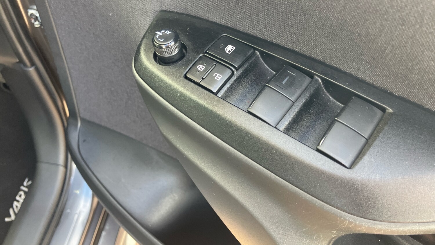 Used Toyota Yaris 2024 for sale - 75919424: Photo 26