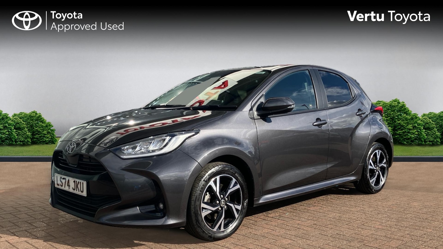 Used Toyota Yaris 2024 for sale - 75919424: Photo 3