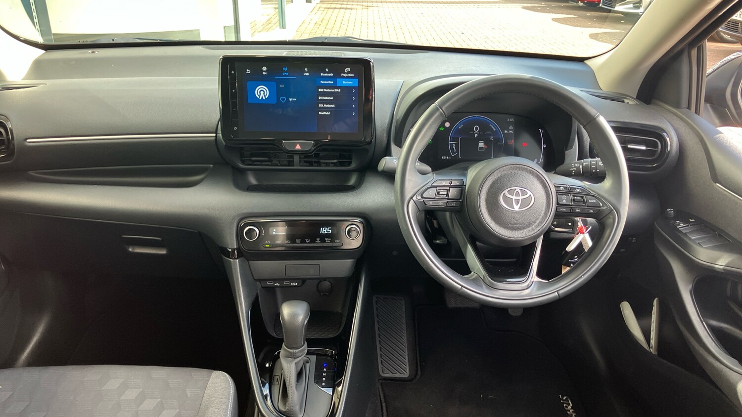Used Toyota Yaris 2024 for sale - 75919424: Photo 5